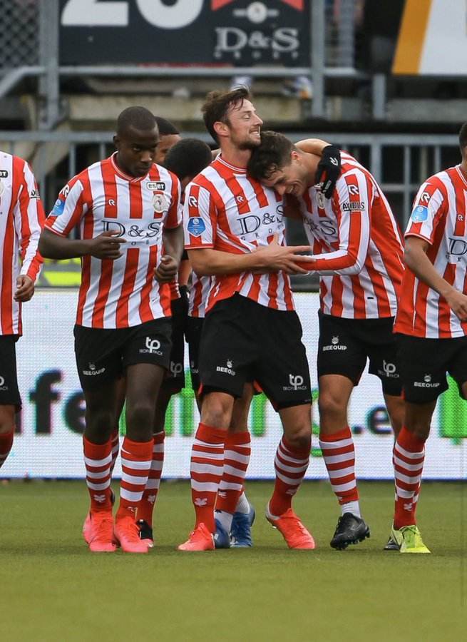 亚在这场比 亚在这场比