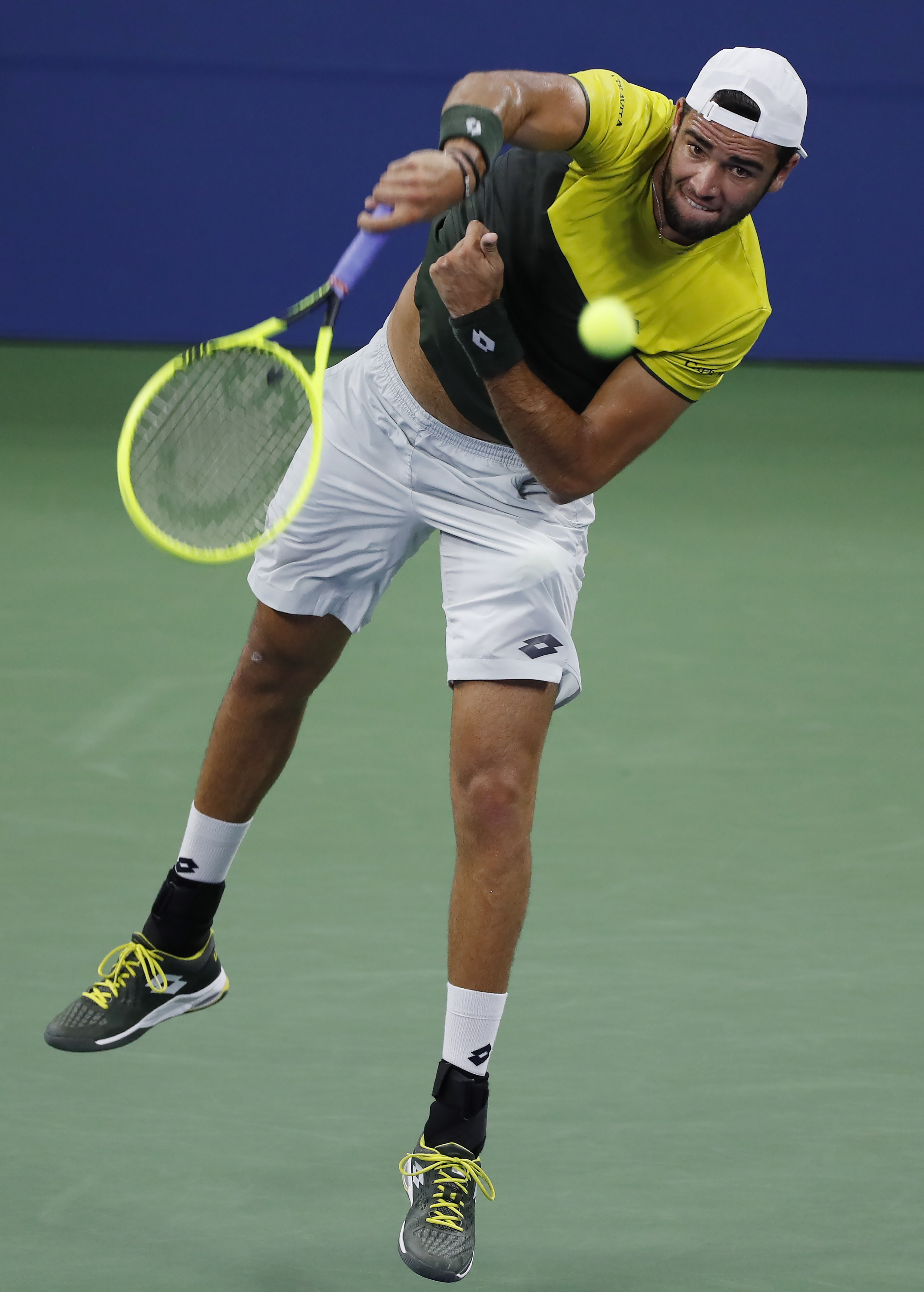 保持在前列 保持在前列