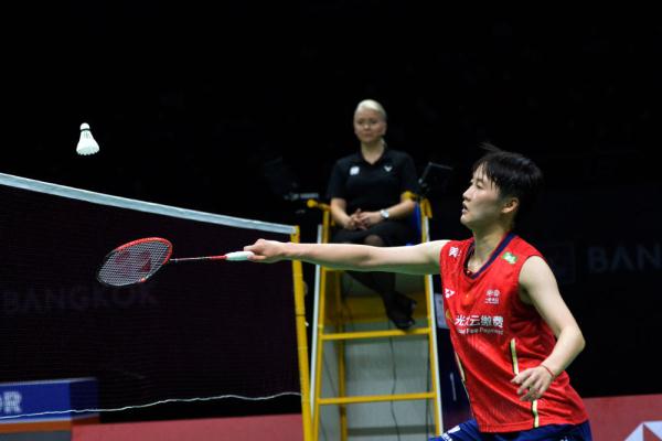 应英格兰足 应英格兰足