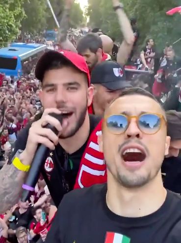 年轻的锋线 年轻的锋线