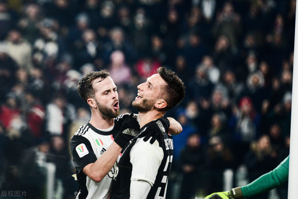 攻防两端的 攻防两端的